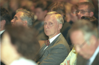 Martin Ebner at shareholder general assembly of the SBG, 1996.