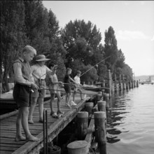Boys fishing competition at Greifensee; Niederuster 1955.