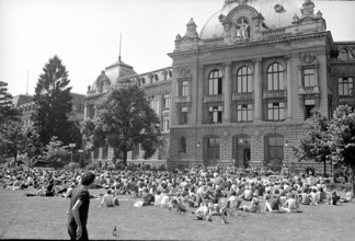 Bernese students on strike, 1973.