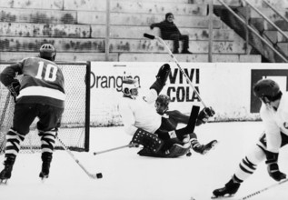 Keeper of Swiss national team Gerald Rigolet, 1970.