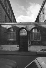 1975, Paris, Hotel Dieu Maternite.