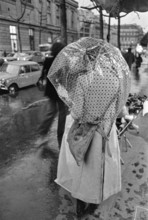 1975, Paris, subway.