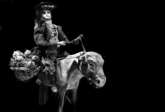 1975, Paris, Marais, shop windows