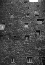 1975, Paris, Rive droite, facade.