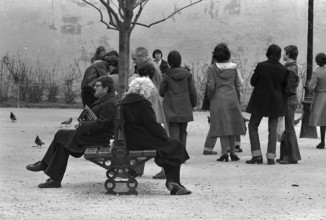 1975, Paris, Rive droite, people.