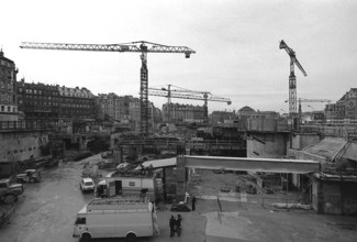 1976, Paris, Rive droite, Les Halles, construction site.
