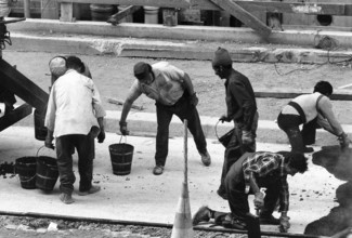 1976, Paris, Rive droite, Centre Pompidou, Beaubourg.