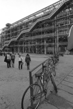 1976, Paris, Rive droite, Centre Pompidou, Beaubourg.