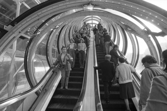 1976, Paris, Rive droite, Centre Pompidou, Beaubourg.