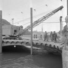 Renovation of the Walche bridge; 1957.