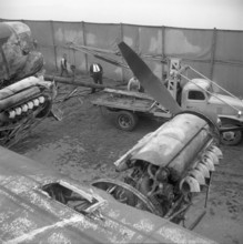 After WW 2: recovery of a bomber, wreck, wreckage, Steckborn 1954.