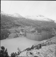 Valle di Lei: dam under construction around 1959.