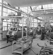 Assembly hangar; General Motors 1946.