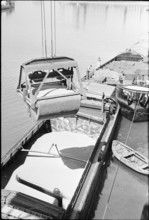 Dispatch of grain; 1944.