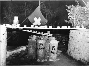 Protest; barricade against artillery fire; target practice of the swiss army; 1957.