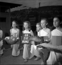 School theatre in support of the Swiss donation, 1945.