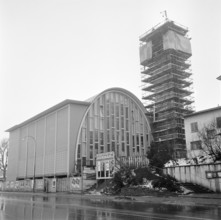 Construction of the new church in Schwammendingen 1957.