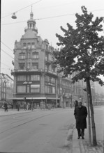 Haus zur Trulle: Schweizer Illustrierte and Sie & Er, 1972.