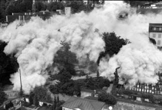 Bildserie; Bild 13 von 14.