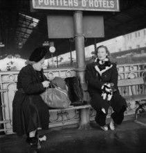 Michele Morgan at the railway station of Lausanne, 1946.