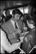 Karel Gott giving autographs 1969.