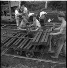 Peat briquette factory Kueffer, Ins Anet 1942.