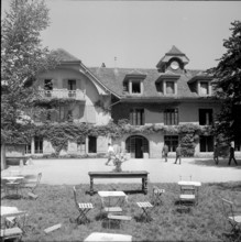 Summery park at Institut Le Rosey,  Rolle 1941.