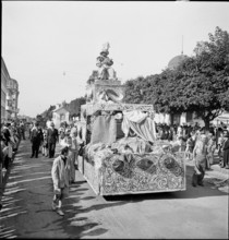 Braderie, public festival in La Chaux-de-Fonds, 1946.