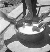 Soup bowl at the Jakobsfest,  Lungern 1942.