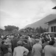 Vines war in Wallis: protest rally, 1961.