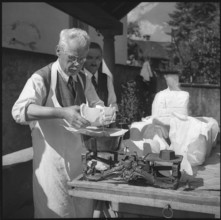 Butter donation, custom in Flums, 1940.