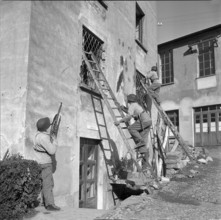 House-to-house fighting, infantry recruit training Losone 1956.