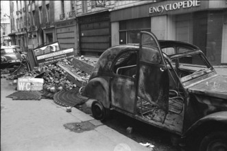 Street after street battle, paving stones.