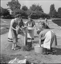 Washing at the Lake Constanze, 1941.