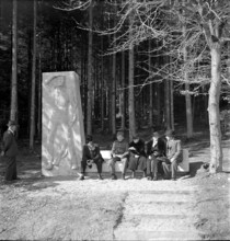 Memorial for the general, Dentenberg 1941.