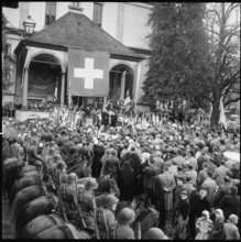 Sachseln, Ludwig von Moos, new elected federal councillor giving an address; 1959.