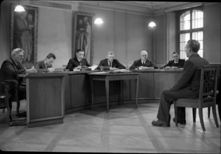 Workers, accused after going on strike; 1947.