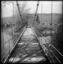 Nidau, renovated suspension bridge; 1960.