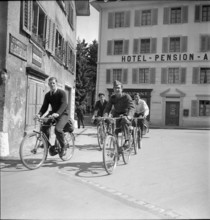 Sports performance programme for young people 1941: bike.