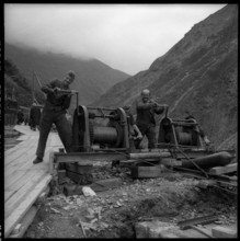 Furka-Oberalp , Wiler bridge under construction, cable winch; 1955.