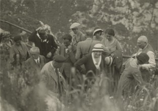 A walk in the Sicilian hinterland. 
	
		1924