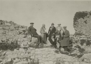 Stop during the visit to Selinunte. 1924