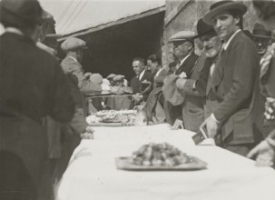 Lunch during an excursion in Sicily. 1924