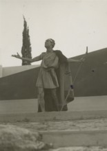 Actor on stage at the Greek Theatre of Syracuse. 1924