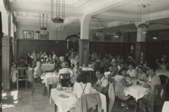 Dining room of the Albergo Posta in Trafoi. 1947