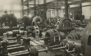 Workers at work in the Ercole Marelli plant in Milan. ca. 1940