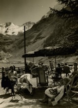 Holidaymakers at the Grand Hotel Solda