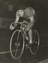 Guido Messina at the Vigorelli velodrome.