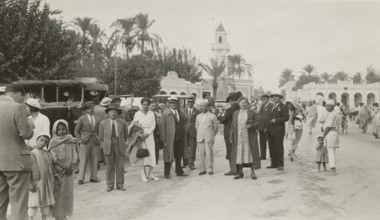 Excursionists in Suk el-Giuma. 
	
		1931