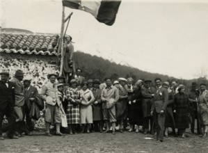 Members of the Touring Club Italiano  in front of a retreat on Etna. 
	
		1924